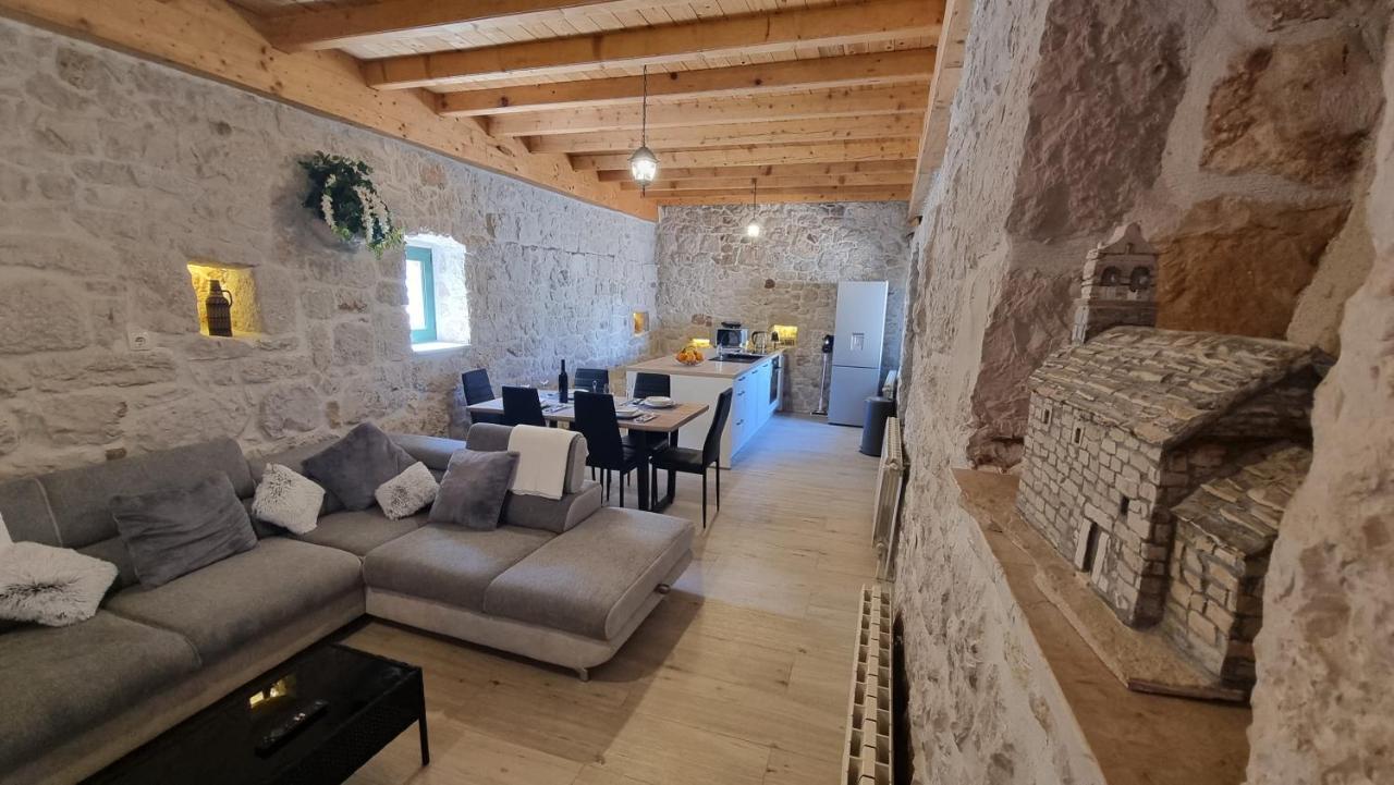 Aga Villa Zagvozd Eksteriør bilde